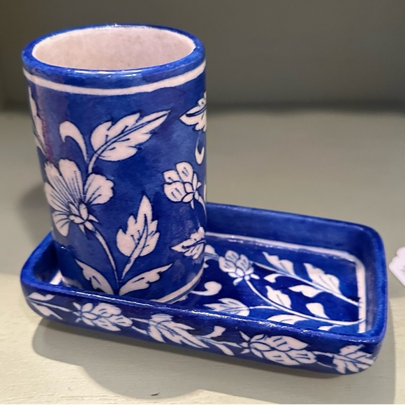 Pottery Tumbler & Soap Dish
